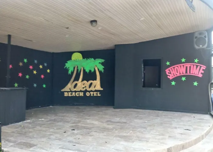 Royal Ideal Beach Hotel *